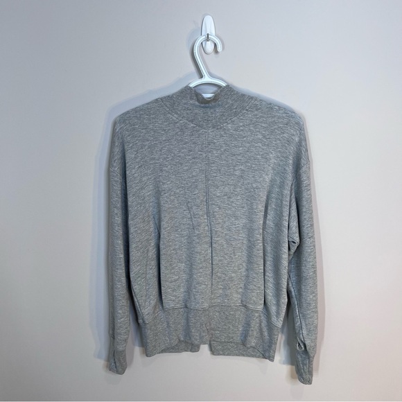 ❄️ ATHLETA Apollo Crewneck Sweatshirt - Picture 3 of 11
